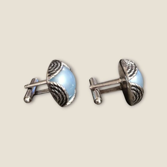 Vintage Silver Tone Cuff Links With Blue Cabochon Center & Textured Rope Detaili - Picture 5 of 7